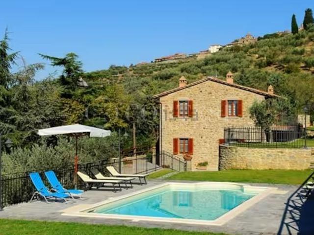 Casa in vendita a Cortona, Toscana