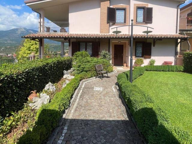 Casa in vendita a Alatri, Lazio