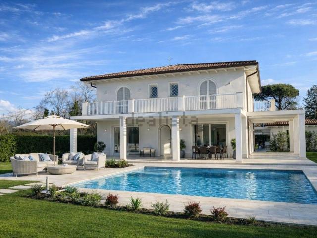 Casa in vendita a Tonfano, Toscana