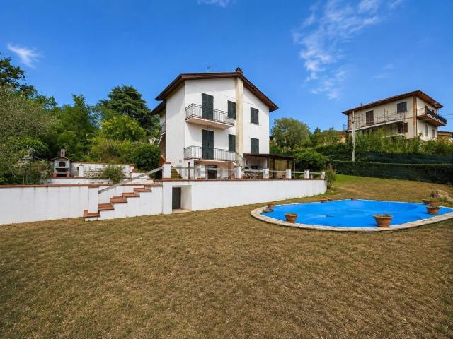 Casa in vendita a Ceparana, Bolano