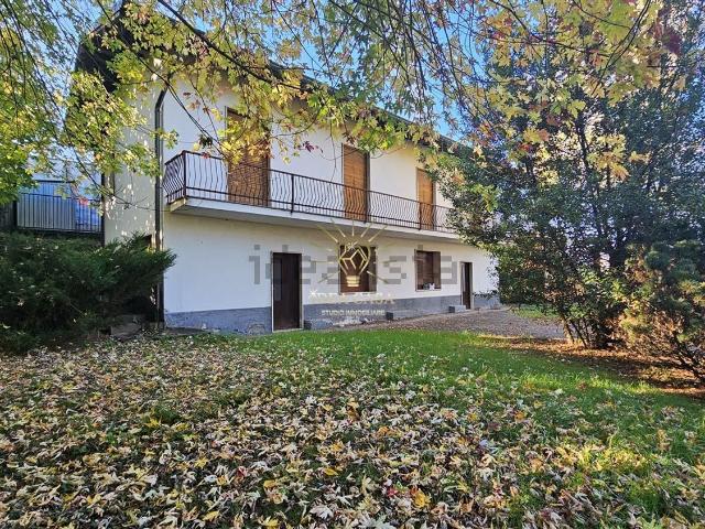 Casa in vendita a Briosco, Lombardia