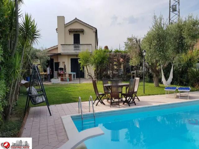 Casa in vendita a Silvi, Abruzzo