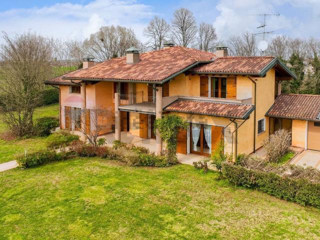 Casa in vendita a Carpenedolo, Lombardia