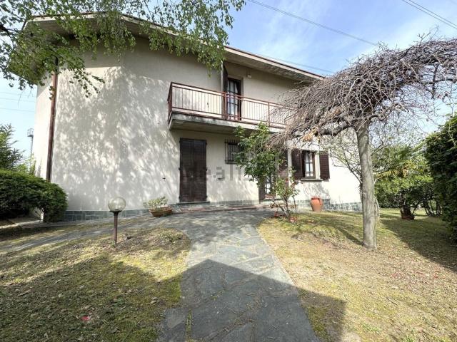 Casa in vendita a Somasca, Vercurago