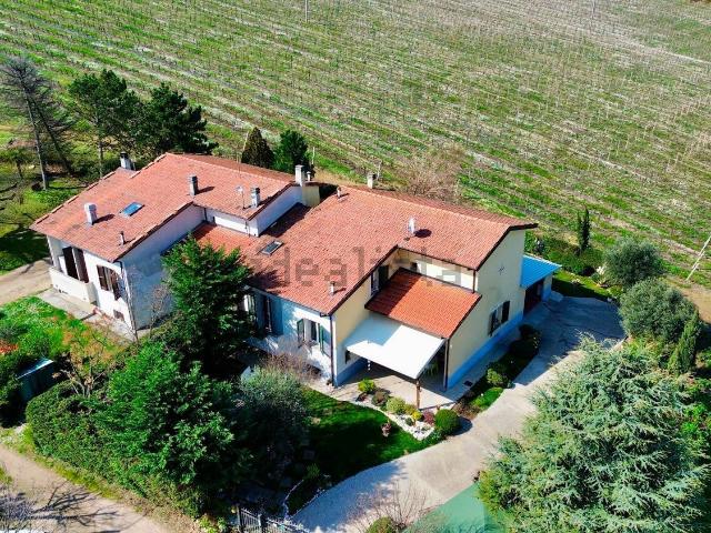 Casa in vendita a Nuovo Circondario Imolese, Imola