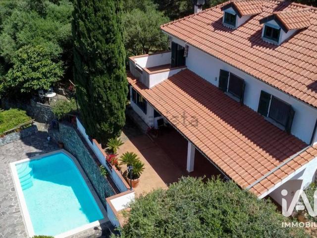 Casa in vendita a Piani di Celle, Celle Ligure