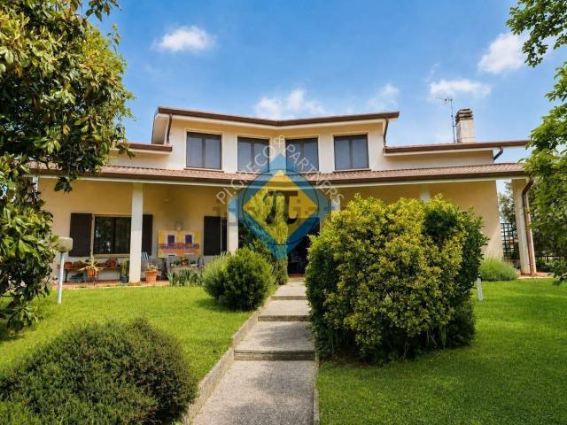 Casa in vendita a Dignano, Friuli-Venezia Giulia