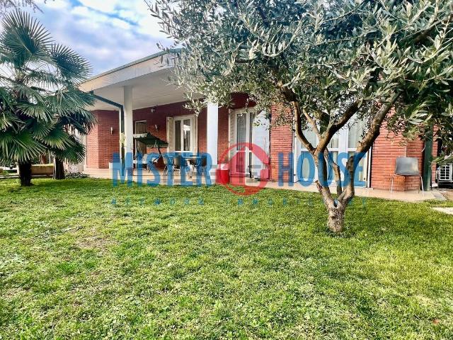 Casa in vendita a Cesano Maderno, Molinello