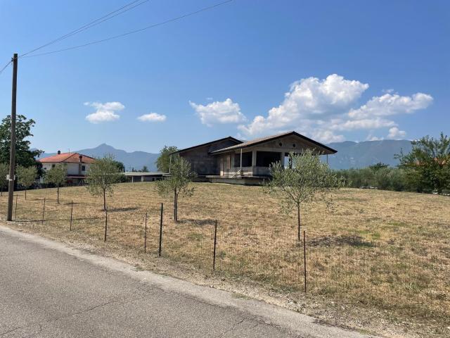 Casa in vendita a Grotticelle, Ferentino