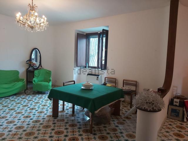 Casa in vendita a Sant'agata Li Battiati, Sicilia