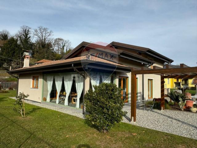 Casa in vendita a Arolo, Leggiuno