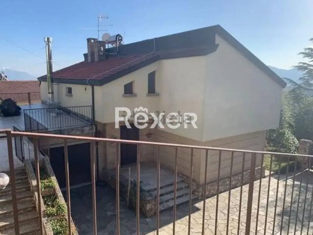 Casa in vendita a Sant'angelo Dei Lombardi, Campania