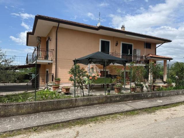 Casa in vendita a Case Cooperative, Cassino