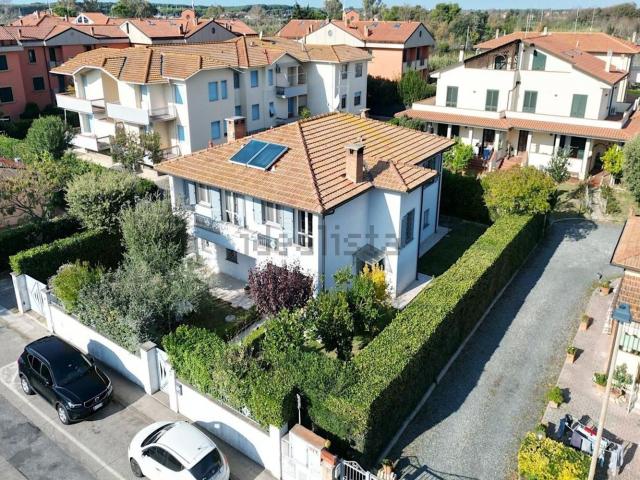 Casa in vendita a Marina di Cecina, Cecina