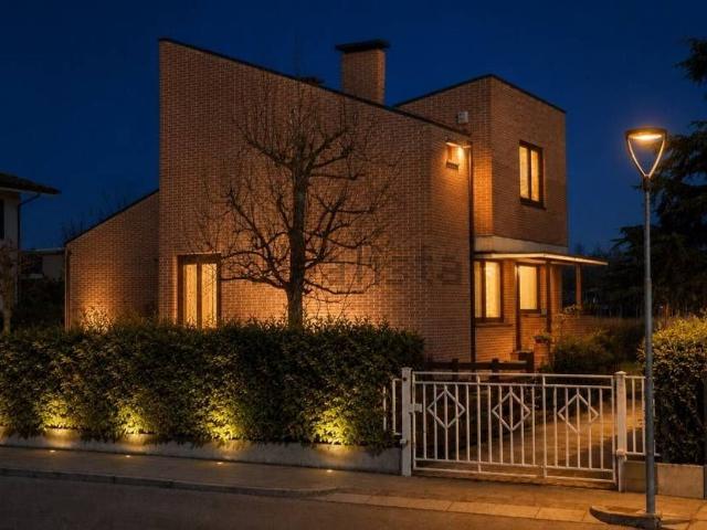 Casa in vendita a Rubano, Veneto