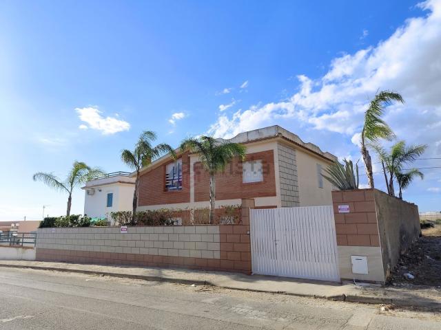 Casa in vendita a Vittoria, Sicilia