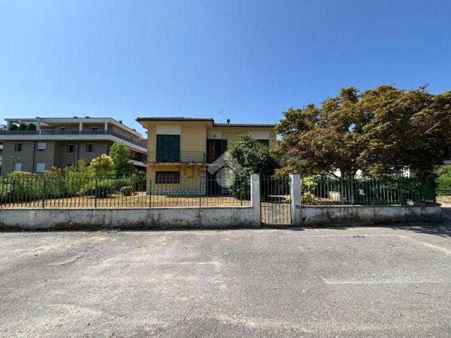 Casa in vendita a Sant'Anna, Bagni Di Lucca Ponte