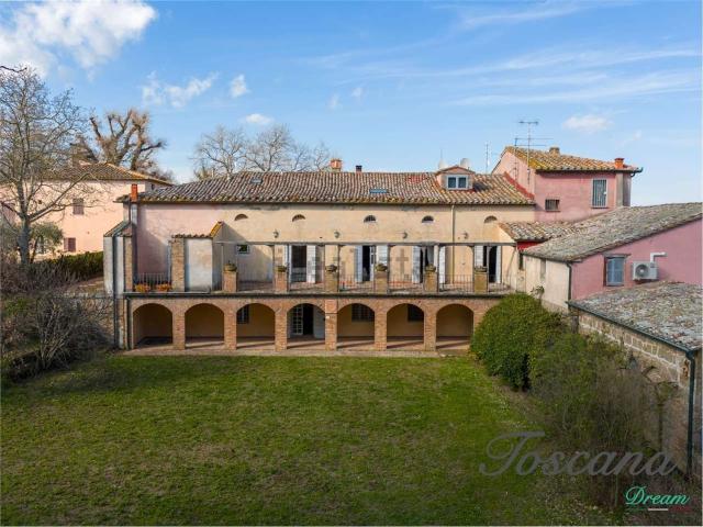 Casa in vendita a Unione di Comuni Montani Colline del Fiora, Sorano