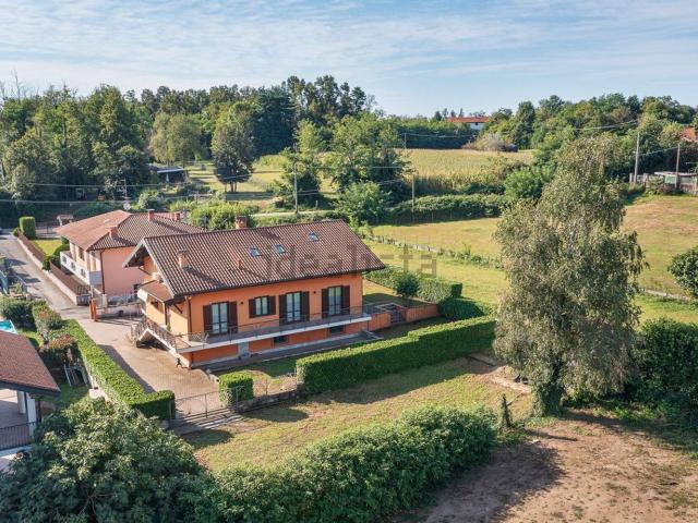 Casa in vendita a Gattico-Veruno, Piemonte