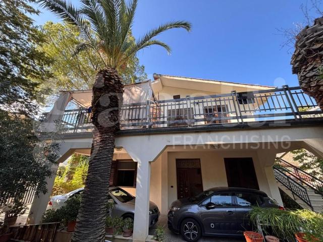 Casa in vendita a San Cipirello, Sicilia