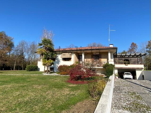 Casa in vendita a Fiume Veneto, Friuli-Venezia Giulia