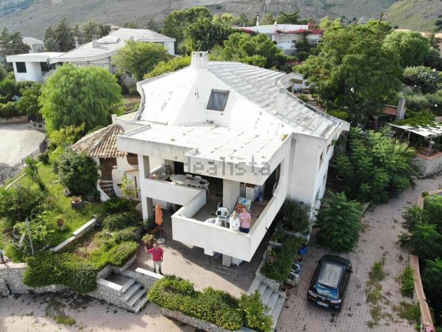 Casa in vendita a VI Circoscrizione, Palermo