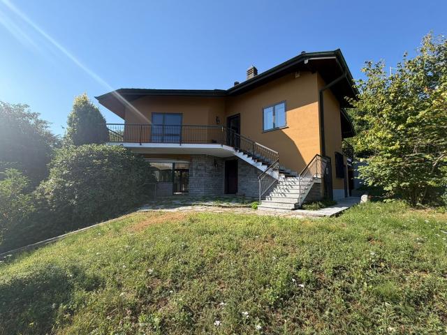 Casa in vendita a Piemonte, Novara