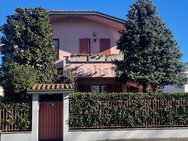 Casa in vendita a Villasanta, Sant'Alessandro