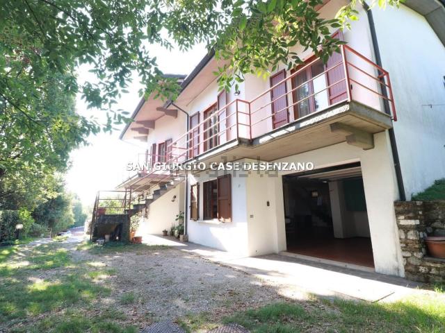 Casa in vendita a Vicina, Desenzano del Garda