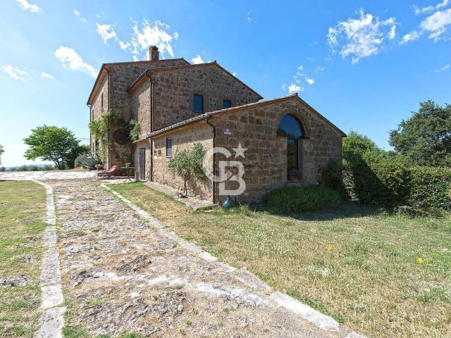 Casa in vendita a Unione di Comuni Montani Colline del Fiora, Pitigliano