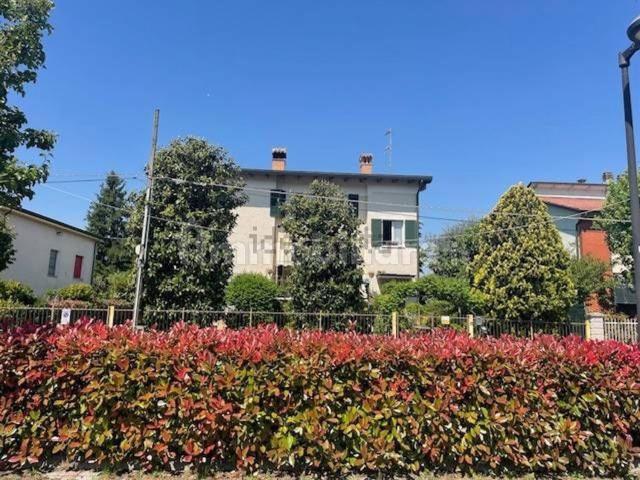 Casa in vendita a Lubiana, Sorbolo