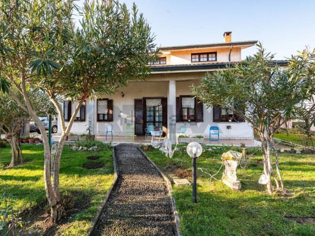 Casa in vendita a Borgo Virgilio, Scorzarolo