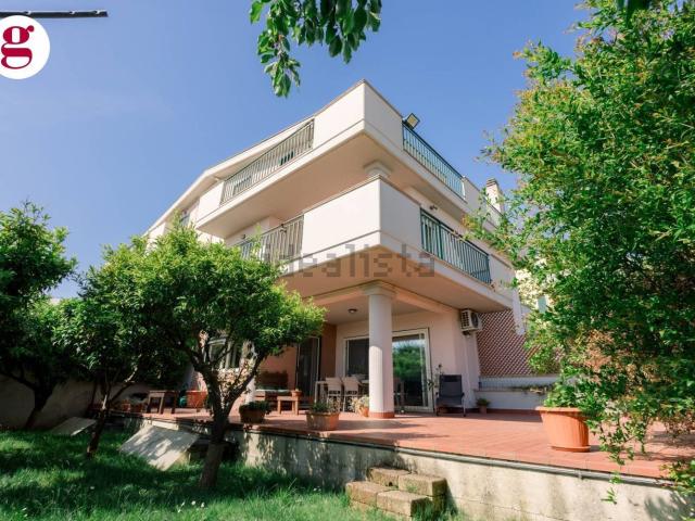 Casa in vendita a Vasto, Abruzzo