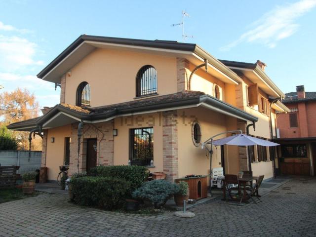 Casa in vendita a Macherio