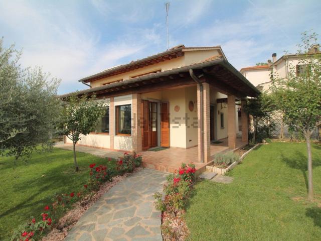 Casa in vendita a Ceciliano, Arezzo