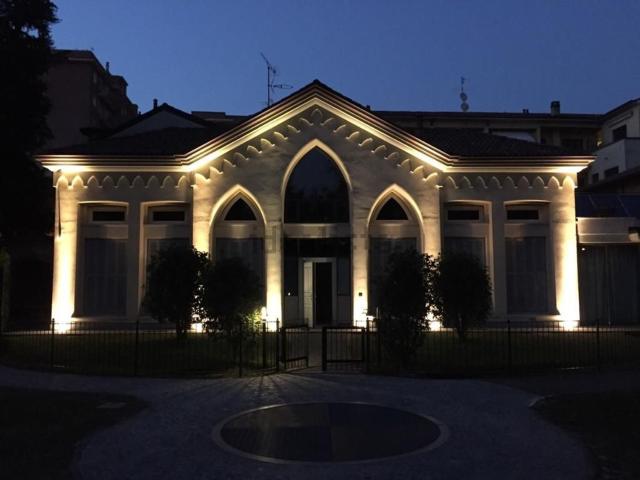Casa in vendita a Dugana, Desio