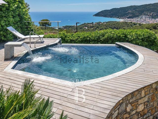 Casa in vendita a Andora, Liguria