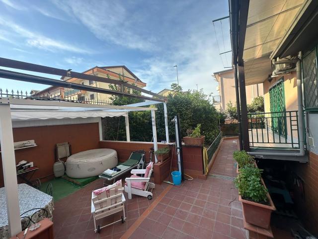 Casa in vendita a Rione 219, Melito di Napoli