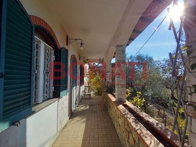Casa in vendita a Castelnuovo Magra, Liguria