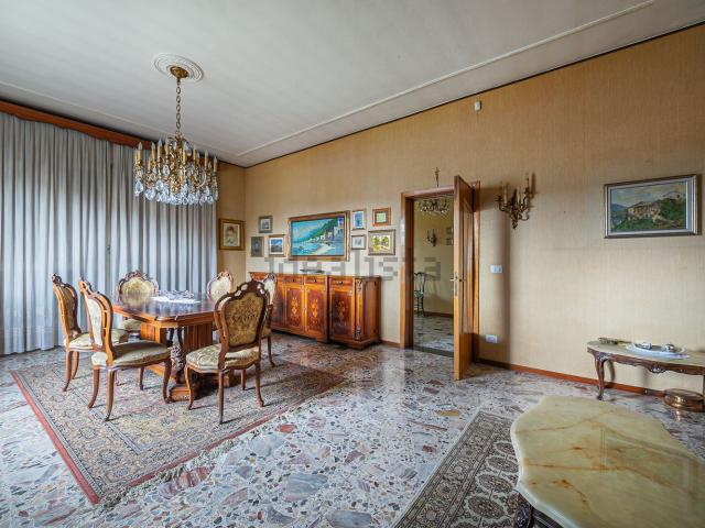 Casa in vendita a Birago, Lentate Sul Seveso