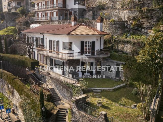 Casa in vendita a Borgo, Moltrasio