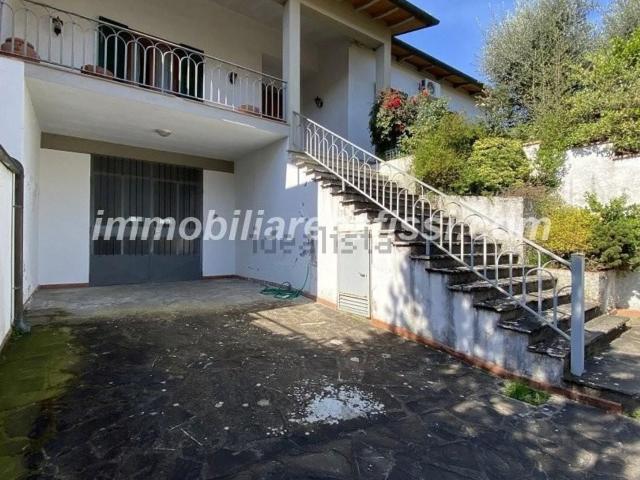 Casa in vendita a Carmignano, Toscana