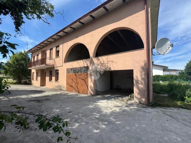 Casa in vendita a Galzignano Terme, Veneto