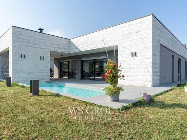 Casa in vendita a Quattro Strade, Montevecchia