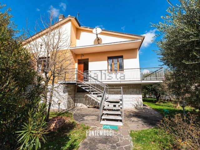 Casa in vendita a Marche, Pesaro E Urbino
