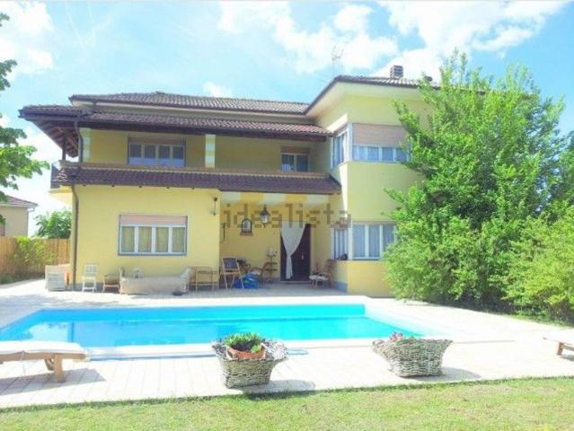 Casa in vendita a Piemonte, Alessandria