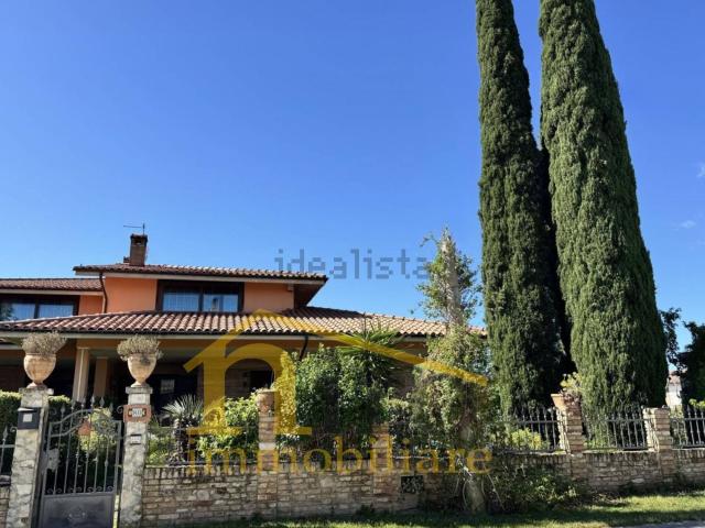 Casa in vendita a Nocciano, Abruzzo