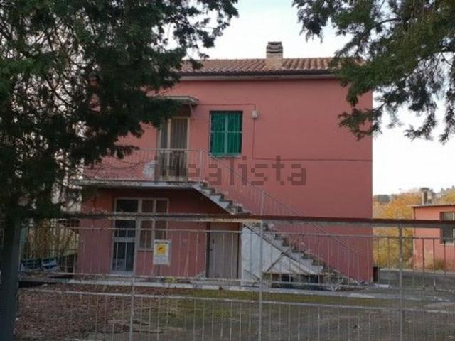 Casa in vendita a Marche, Macerata