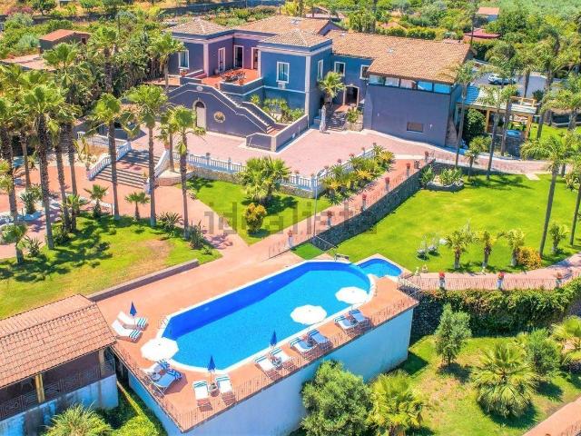 Casa in vendita a Santa Venerina, Sicilia
