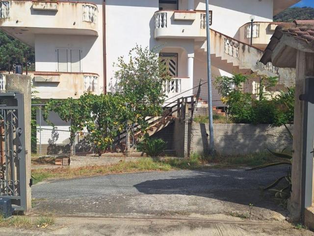 Casa in vendita a Calabria, Vibo Valentia